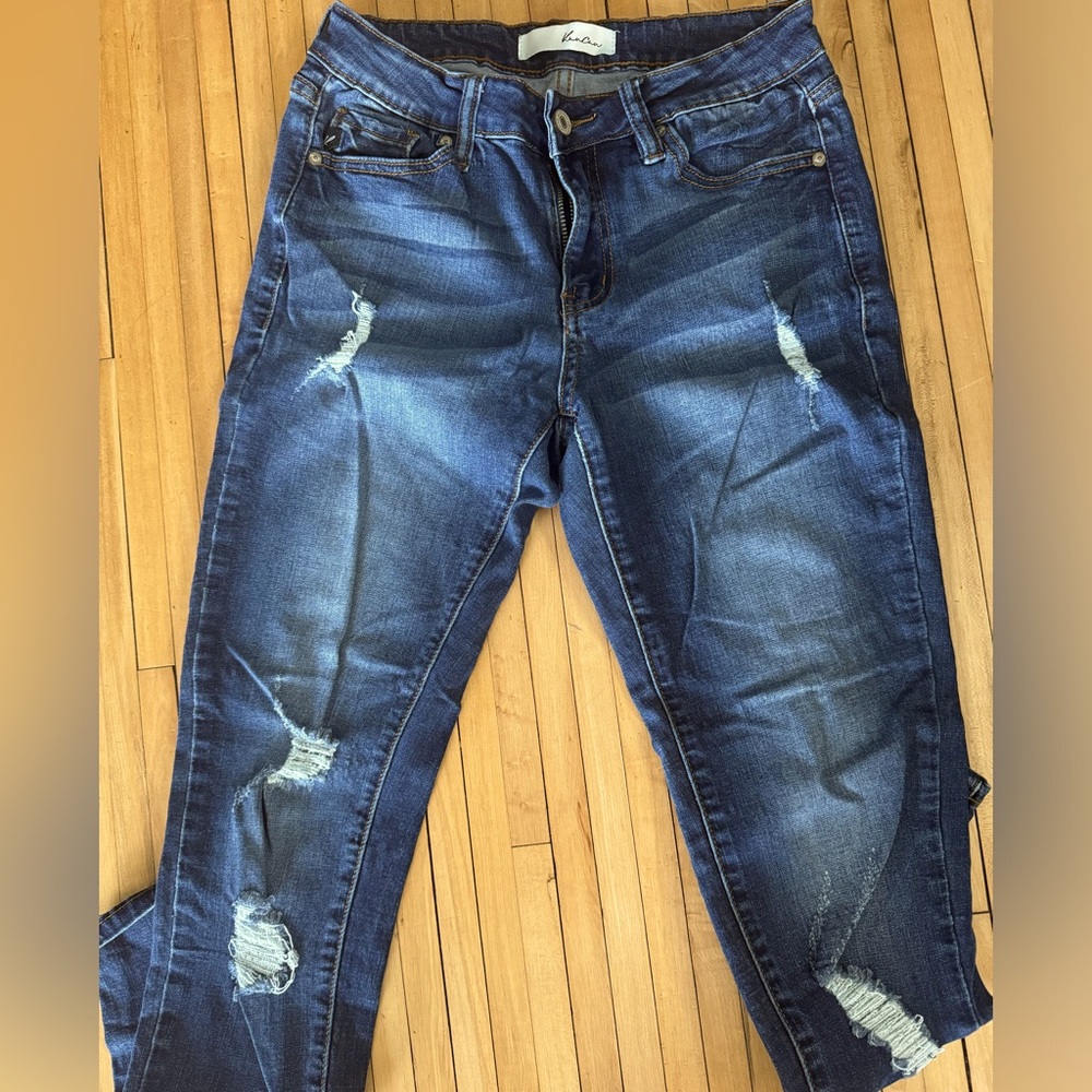 KanCan distressed skinny Jeans size 5/26